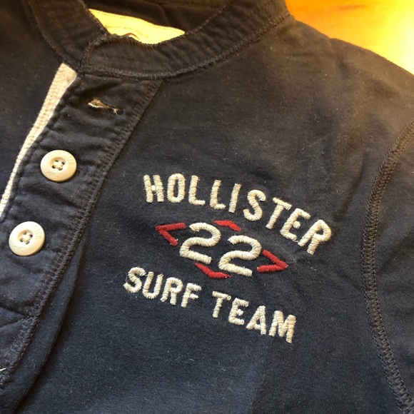 Hollister Henley Shirt M 👕 - Picture 7 of 8